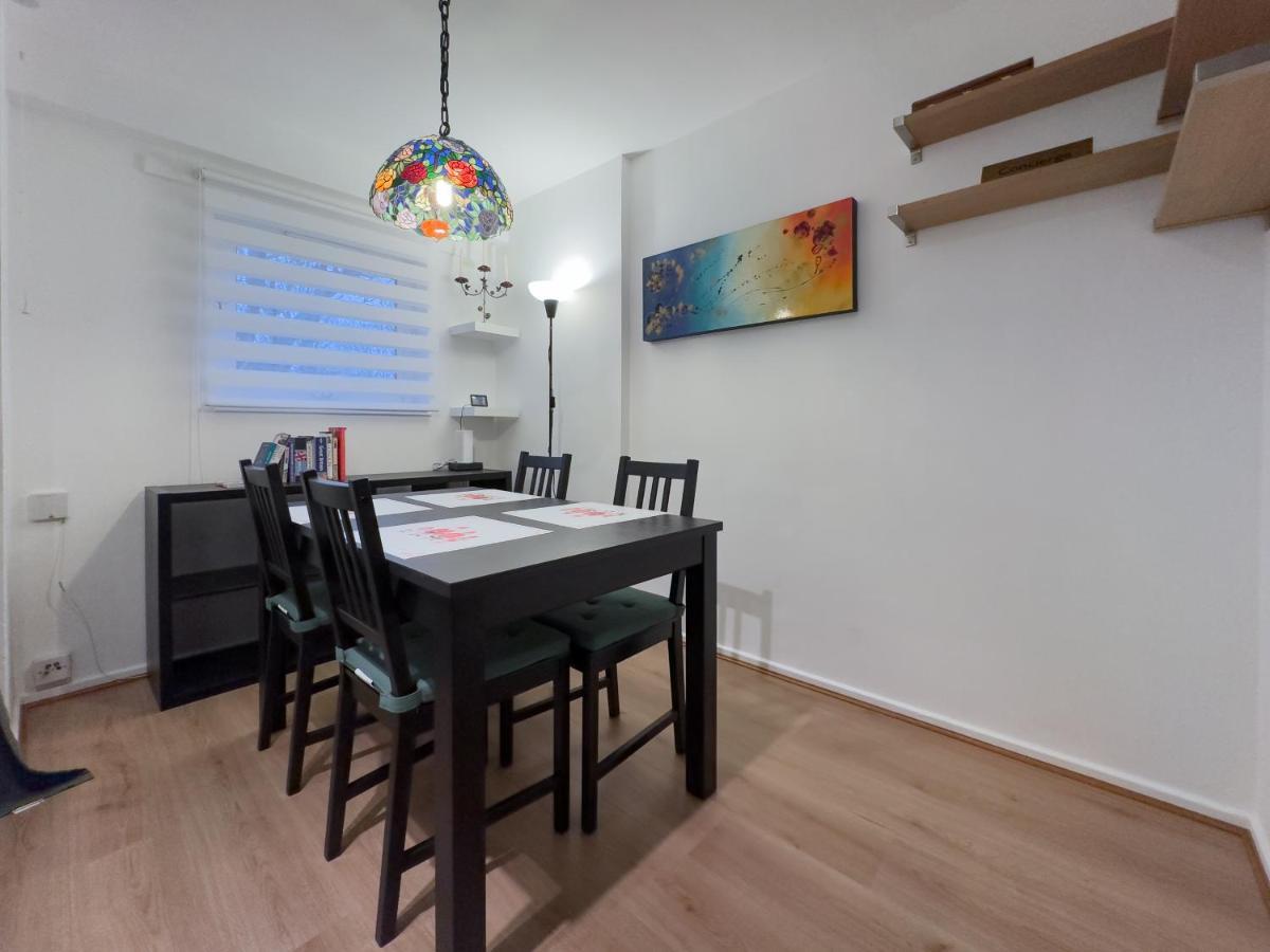Beautiful 2 Bedroom & Balcony Flat In Central Londen Buitenkant foto